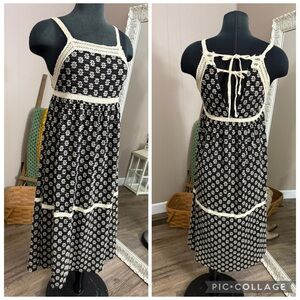 POL • Crochet Lace Floral Midi Dress